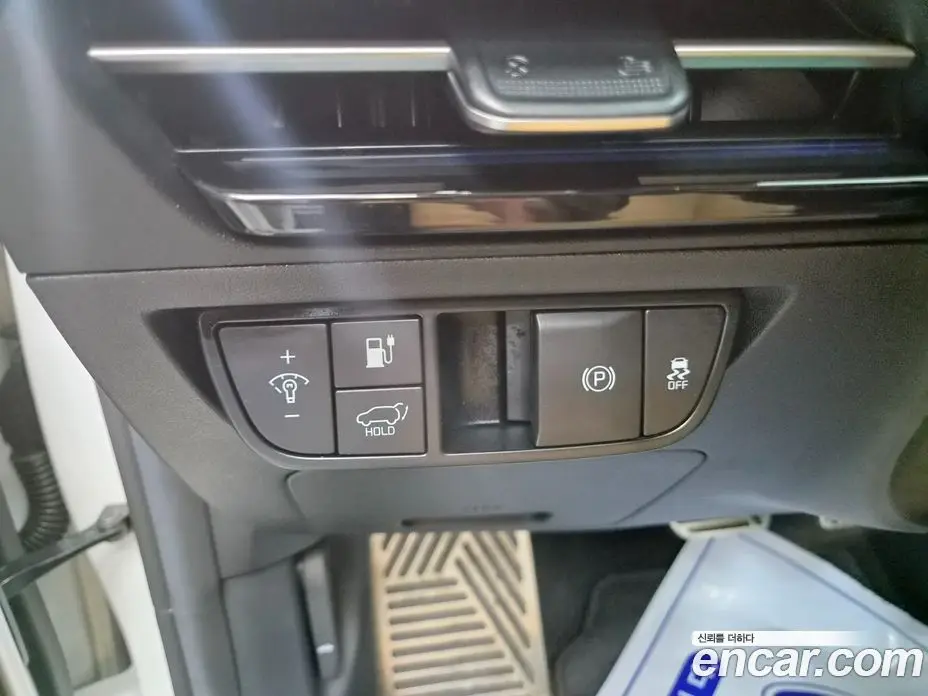 Kia EV6 2023 0.1 автомат (гидро), фото 17 Kia EV6 2023 0.1 автомат (гидро), фото 17