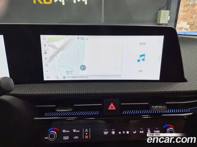 Kia EV6 2023 0.1 автомат (гидро), миниатюра 10 Kia EV6 2023 0.1 автомат (гидро), миниатюра 10