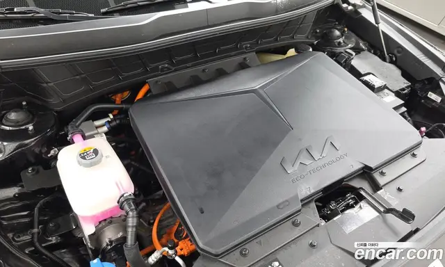 Kia Niro 2023 0.2 автомат (гидро), миниатюра 6