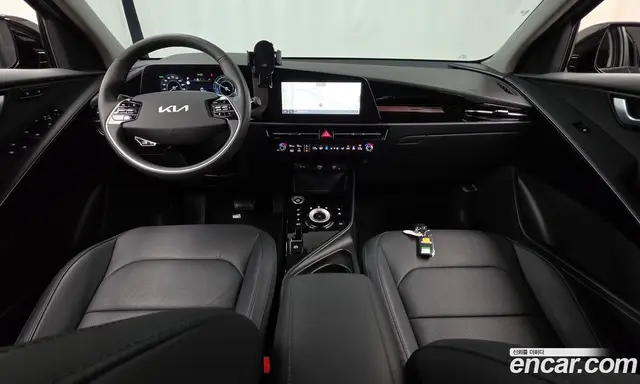 Kia Niro 2023 0.2 автомат (гидро), миниатюра 7