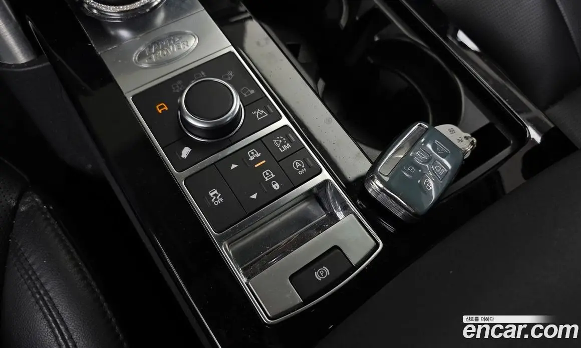 Land Rover Discovery 2017 3.0 автомат (гидро), фото 17