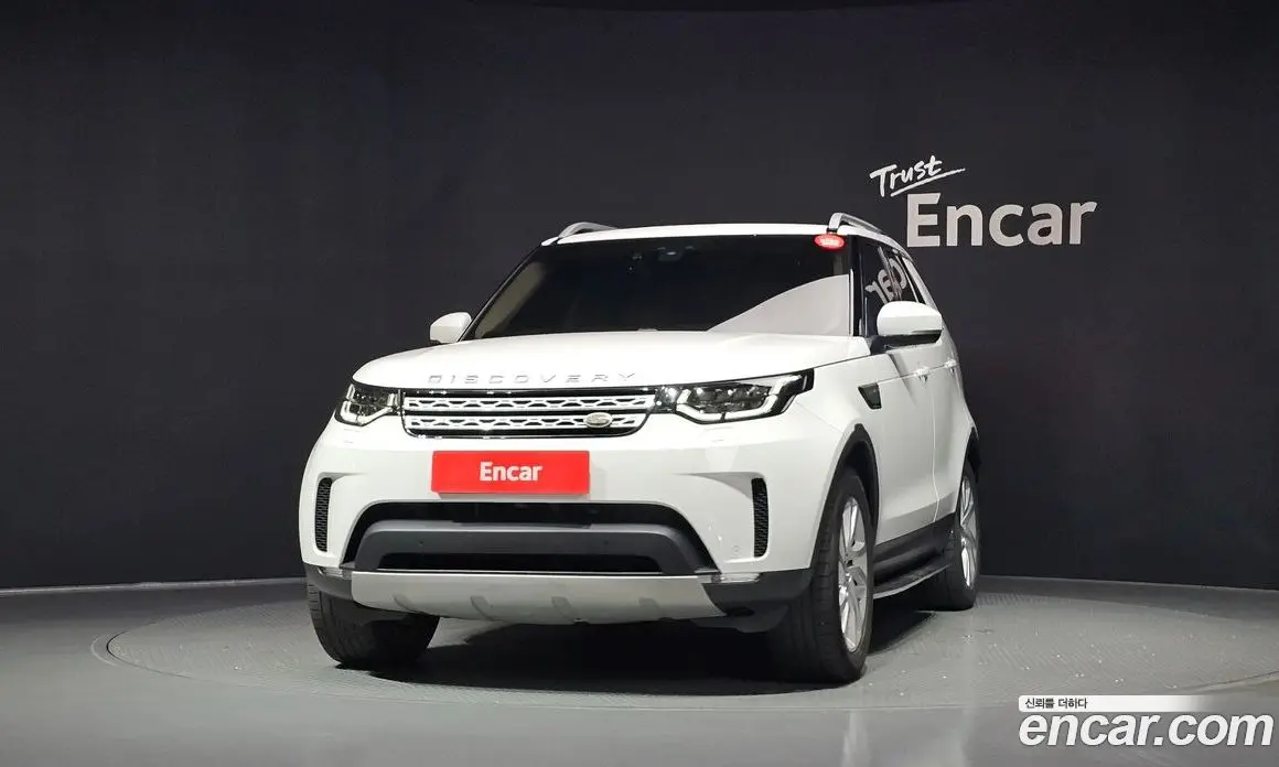 Land Rover Discovery 2017 3.0 автомат (гидро), фото 3
