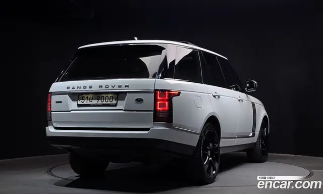 Land Rover Range Rover 2017 4.4 автомат (гидро), миниатюра 2 Land Rover Range Rover 2017 4.4 автомат (гидро), миниатюра 2