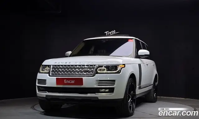 Land Rover Range Rover 2017 4.4 автомат (гидро), миниатюра 3 Land Rover Range Rover 2017 4.4 автомат (гидро), миниатюра 3