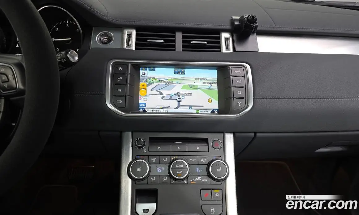 Land Rover Range Rover Evoque 2016 2.0 автомат (гидро), фото 14