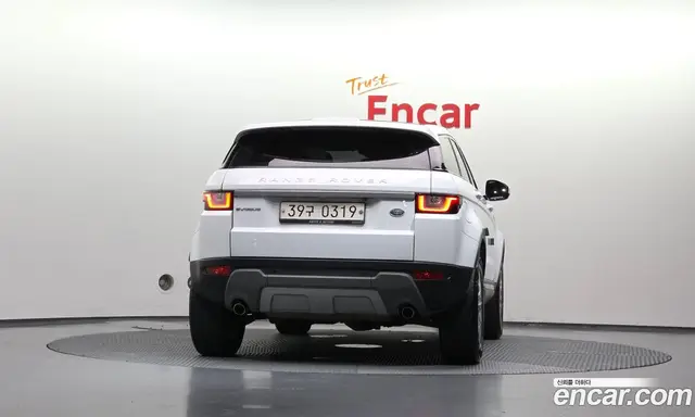 Land Rover Range Rover Evoque 2016 2.0 автомат (гидро), миниатюра 4