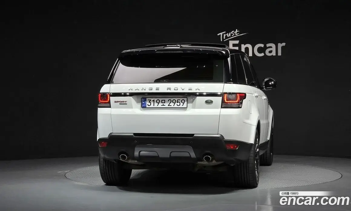 Land Rover Range Rover Sport 2015 3.0 автомат (гидро), фото 4