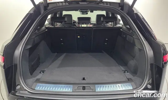 Land Rover Range Rover Velar 2025 3.0 автомат (гидро), миниатюра 10 Land Rover Range Rover Velar 2025 3.0 автомат (гидро), миниатюра 10