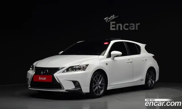 Lexus CT200h, 2014, 105 518 км