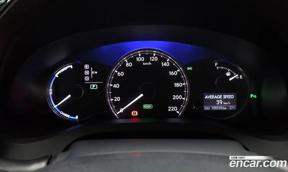 Lexus CT200h 2014 1.8 автомат (гидро), фото 8 Lexus CT200h 2014 1.8 автомат (гидро), фото 8