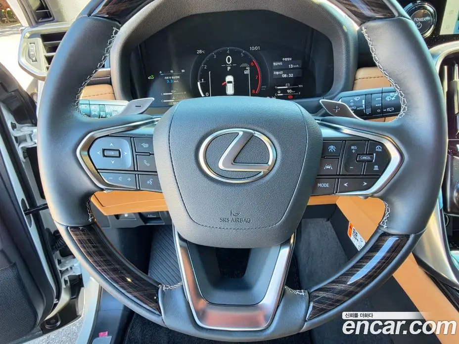 Lexus LX 2025 3.4 автомат (гидро), фото 20