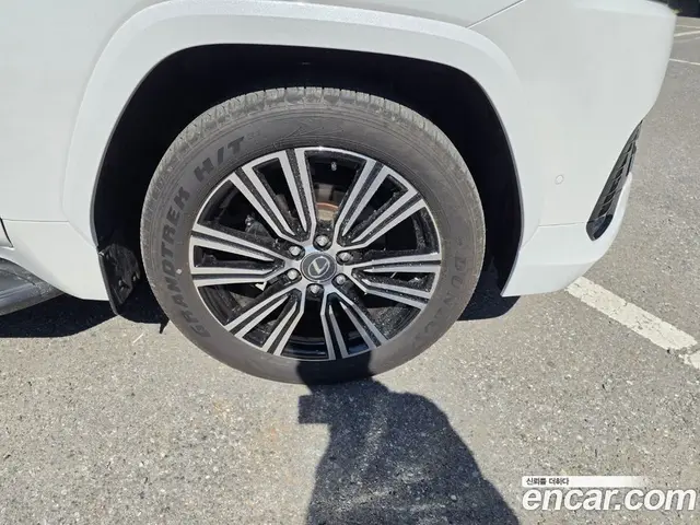 Lexus LX 2025 3.4 автомат (гидро), миниатюра 5