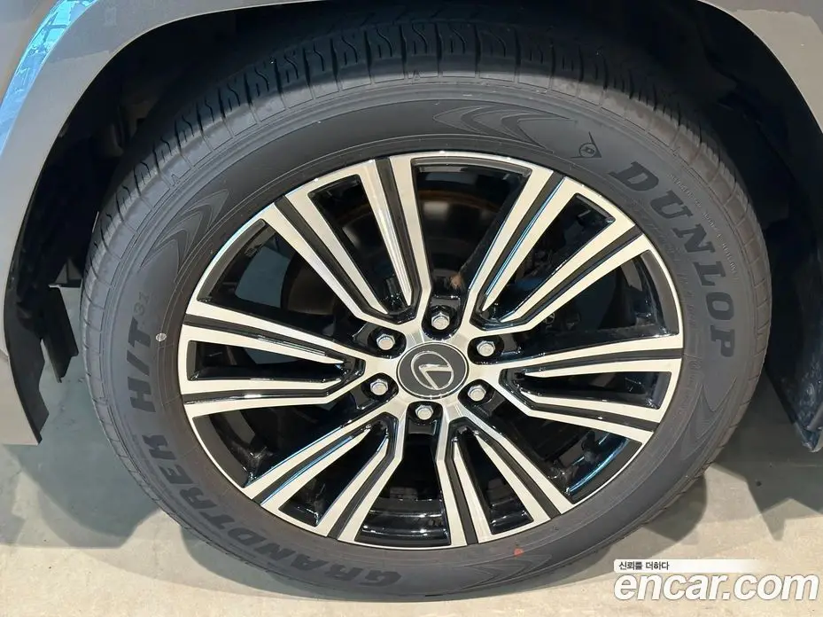 Lexus LX 2025 3.4 автомат (гидро), фото 19