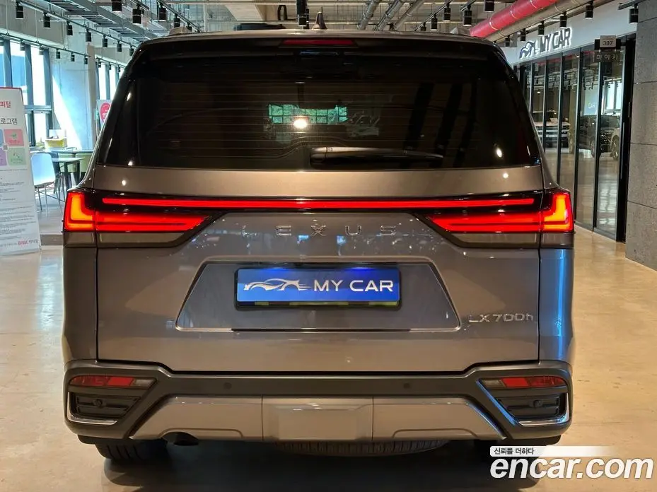 Lexus LX 2025 3.4 автомат (гидро), фото 6