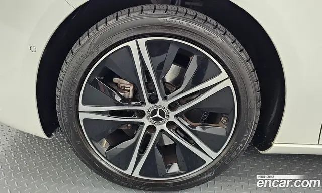 Mercedes-Benz A-Class 2024 2.0 автомат (гидро), миниатюра 5 Mercedes-Benz A-Class 2024 2.0 автомат (гидро), миниатюра 5