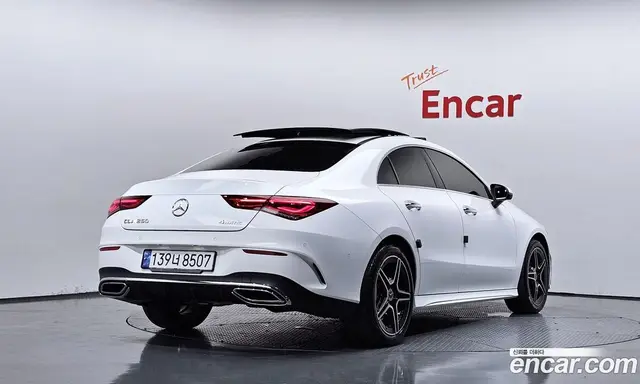 Mercedes-Benz CLA-Class 2023 2.0 автомат (гидро), миниатюра 2