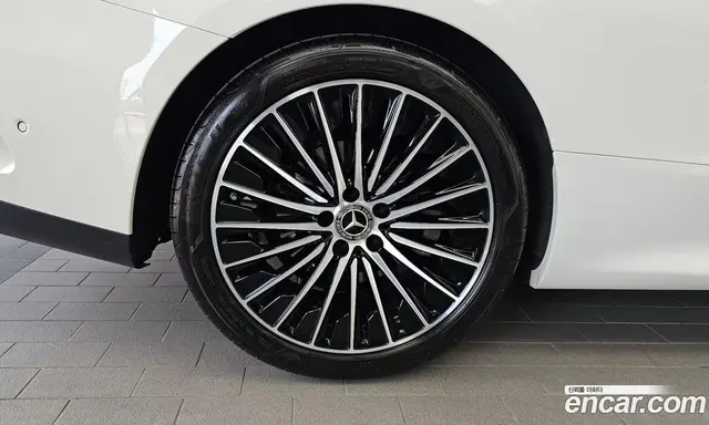 Mercedes-Benz CLE-Class 2025 2.0 автомат (гидро), миниатюра 5 Mercedes-Benz CLE-Class 2025 2.0 автомат (гидро), миниатюра 5