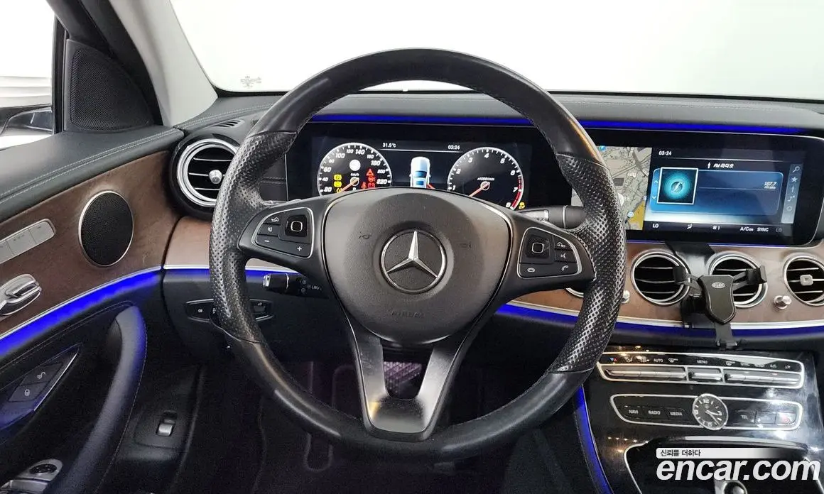 Mercedes-Benz E-Class 2016 2.0 автомат (гидро), фото 14
