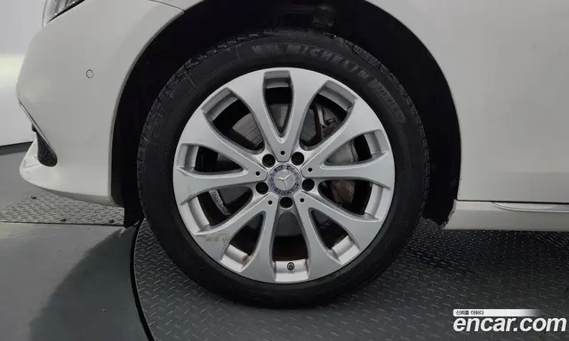 Mercedes-Benz E-Class 2016 2.0 автомат (гидро), миниатюра 5