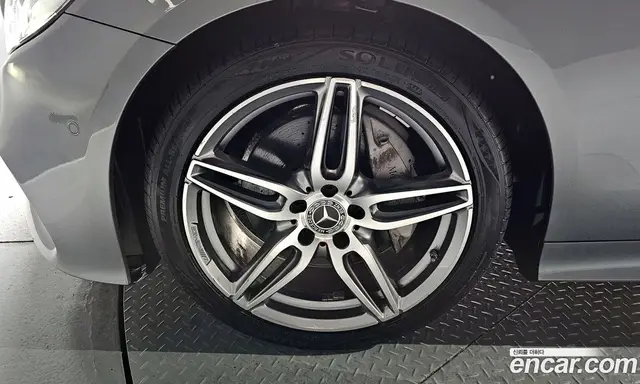 Mercedes-Benz E-Class 2019 1.9 автомат (гидро), миниатюра 5 Mercedes-Benz E-Class 2019 1.9 автомат (гидро), миниатюра 5
