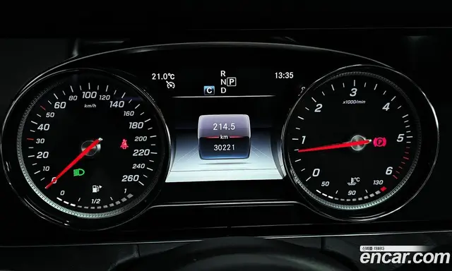 Mercedes-Benz E-Class 2019 1.9 автомат (гидро), миниатюра 8 Mercedes-Benz E-Class 2019 1.9 автомат (гидро), миниатюра 8