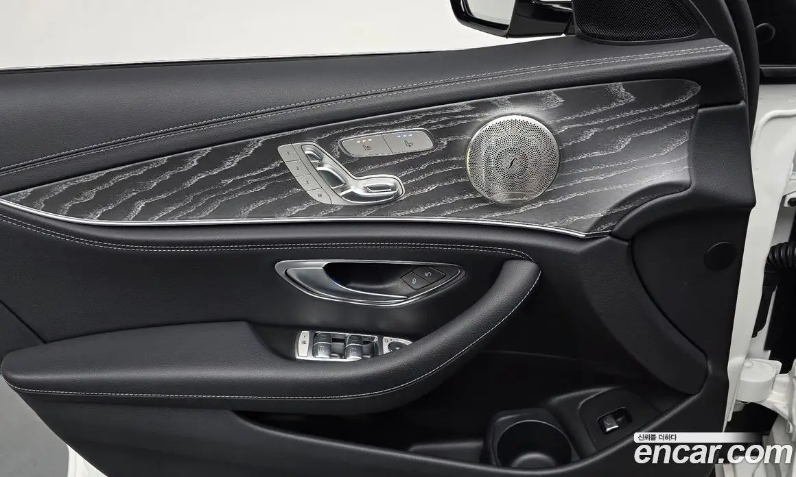 Mercedes-Benz E-Class 2022 2.0 автомат (гидро), фото 17
