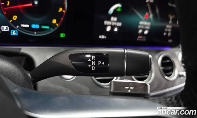 Mercedes-Benz E-Class 2022 2.0 автомат (гидро), миниатюра 8