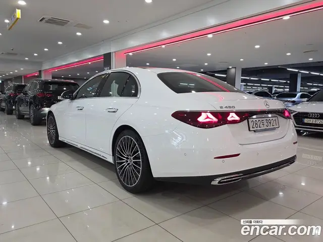 Mercedes-Benz E-Class 2025 3.0 автомат (гидро), миниатюра 2 Mercedes-Benz E-Class 2025 3.0 автомат (гидро), миниатюра 2