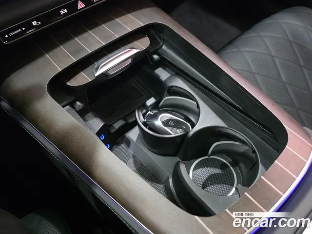Mercedes-Benz E-Class 2025 3.0 автомат (гидро), миниатюра 9 Mercedes-Benz E-Class 2025 3.0 автомат (гидро), миниатюра 9