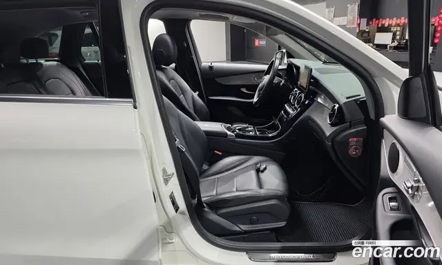 Mercedes-Benz GLC-Class 2016 2.1 автомат (гидро), миниатюра 11 Mercedes-Benz GLC-Class 2016 2.1 автомат (гидро), миниатюра 11