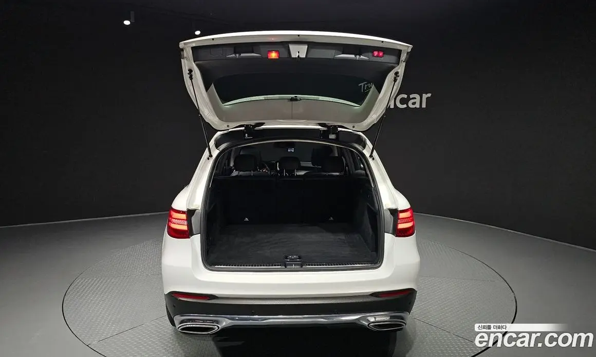 Mercedes-Benz GLC-Class 2016 2.1 автомат (гидро), фото 20 Mercedes-Benz GLC-Class 2016 2.1 автомат (гидро), фото 20