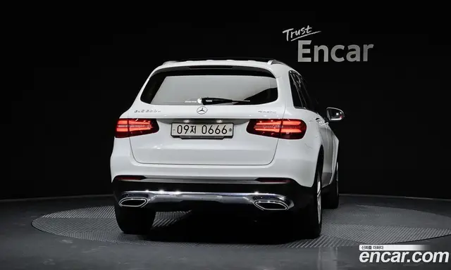 Mercedes-Benz GLC-Class 2016 2.1 автомат (гидро), миниатюра 4 Mercedes-Benz GLC-Class 2016 2.1 автомат (гидро), миниатюра 4