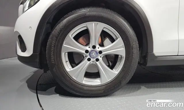 Mercedes-Benz GLC-Class 2016 2.1 автомат (гидро), миниатюра 5 Mercedes-Benz GLC-Class 2016 2.1 автомат (гидро), миниатюра 5