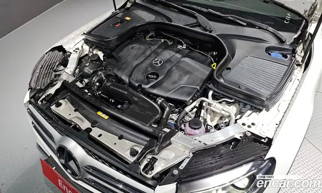 Mercedes-Benz GLC-Class 2016 2.1 автомат (гидро), миниатюра 6 Mercedes-Benz GLC-Class 2016 2.1 автомат (гидро), миниатюра 6
