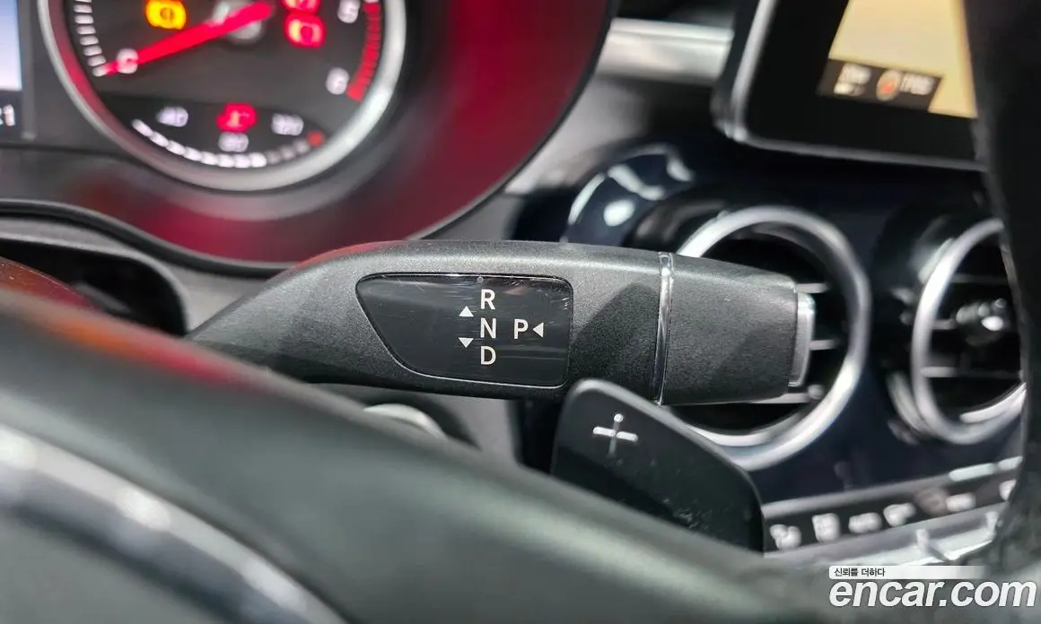 Mercedes-Benz GLC-Class 2016 2.1 автомат (гидро), фото 9 Mercedes-Benz GLC-Class 2016 2.1 автомат (гидро), фото 9