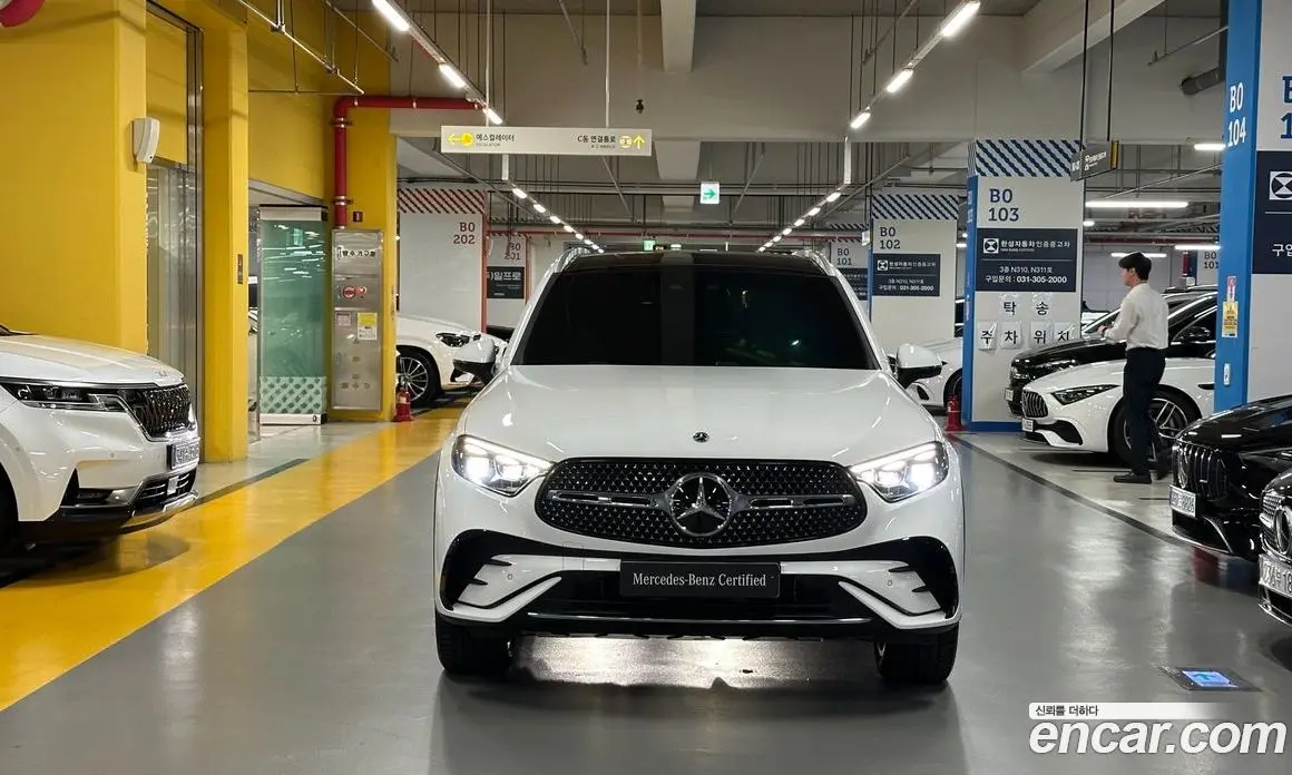 Mercedes-Benz GLC-Class 2025 2.0 автомат (гидро), фото 2 Mercedes-Benz GLC-Class 2025 2.0 автомат (гидро), фото 2