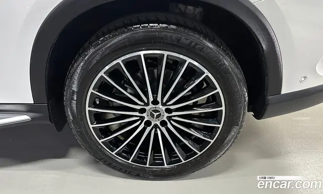Mercedes-Benz GLC-Class 2025 2.0 автомат (гидро), миниатюра 5 Mercedes-Benz GLC-Class 2025 2.0 автомат (гидро), миниатюра 5