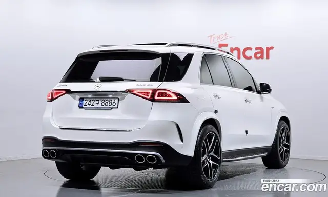 Mercedes-Benz GLE-Class 2023 3.0 автомат (гидро), миниатюра 2