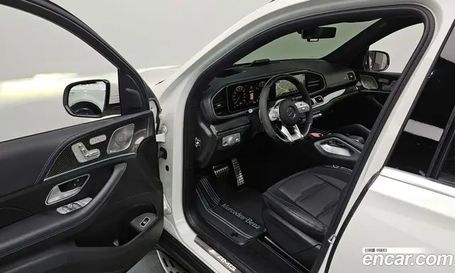 Mercedes-Benz GLE-Class 2023 3.0 автомат (гидро), миниатюра 11