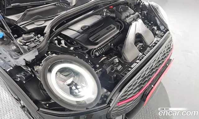 Mini Clubman 2022 2.0 автомат (гидро), миниатюра 6