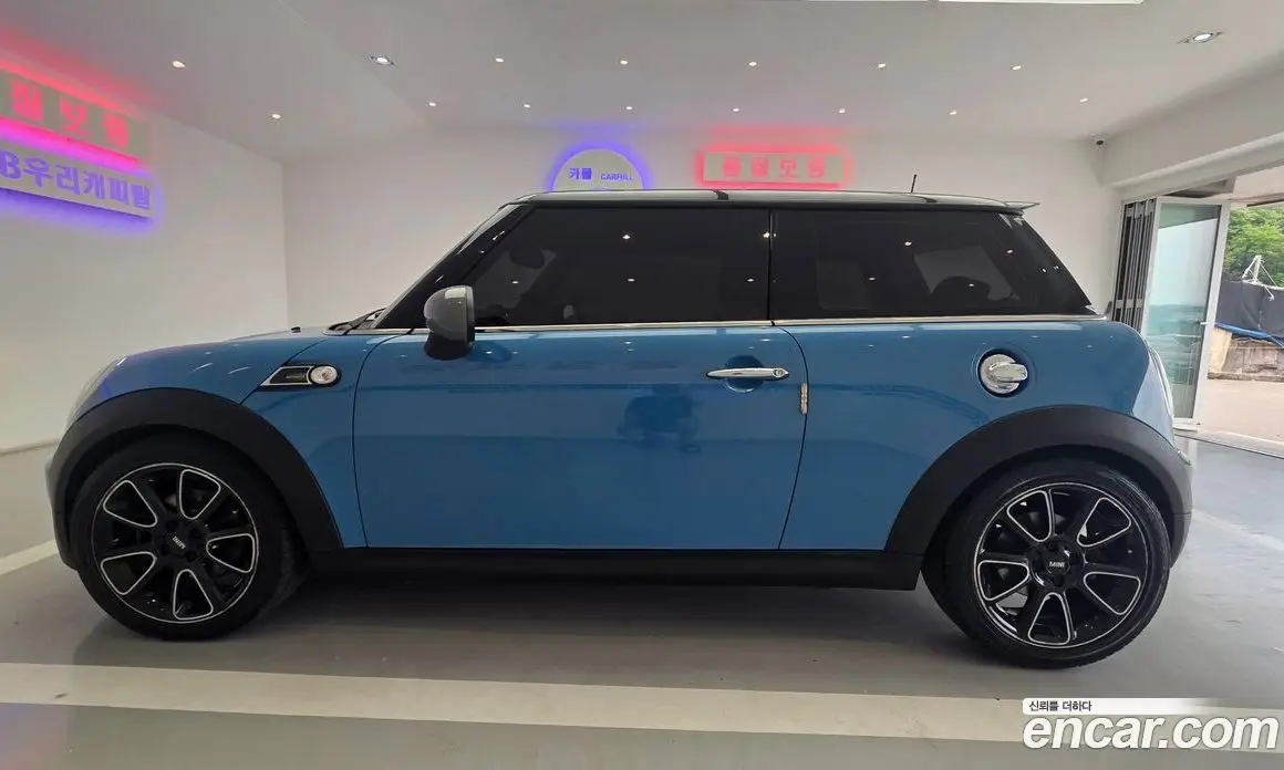 Mini Cooper 2012 2.0 автомат (гидро), фото 4 Mini Cooper 2012 2.0 автомат (гидро), фото 4