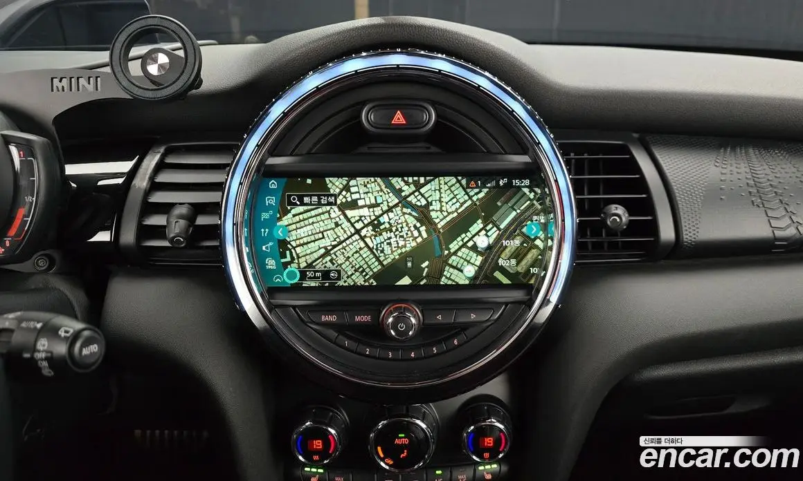 Mini Cooper 2019 2.0 автомат (гидро), фото 13
