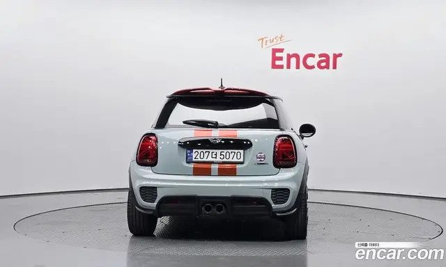 Mini Cooper 2019 2.0 автомат (гидро), миниатюра 4