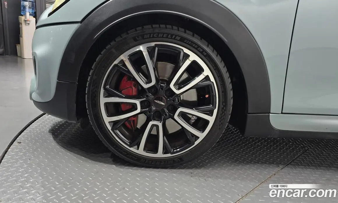 Mini Cooper 2019 2.0 автомат (гидро), фото 5