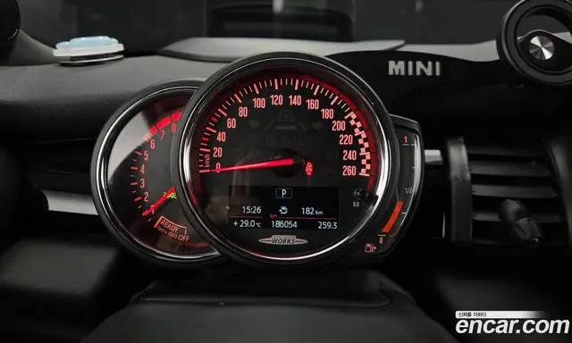 Mini Cooper 2019 2.0 автомат (гидро), миниатюра 8