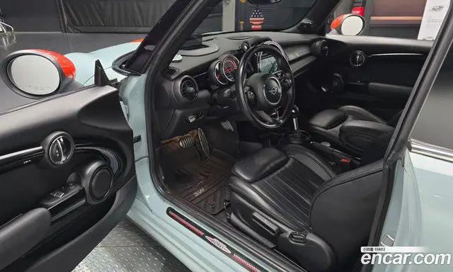 Mini Cooper 2019 2.0 автомат (гидро), миниатюра 10