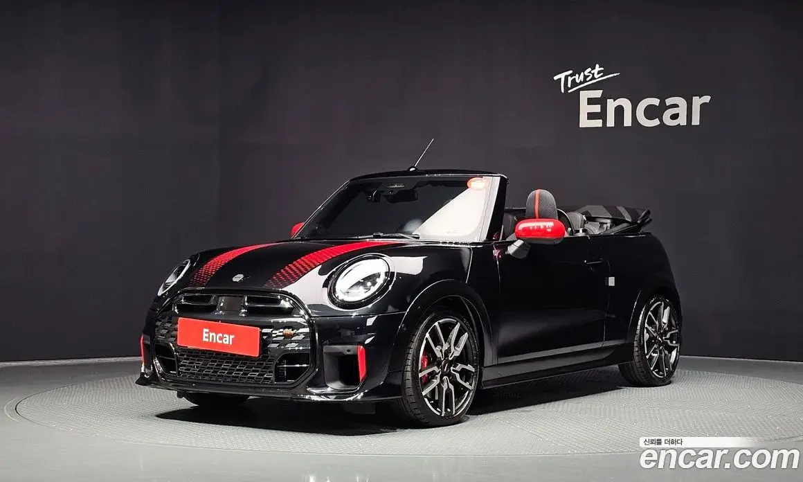 Mini Cooper Convertible 2025 2.0 автомат (гидро), фото 1 Mini Cooper Convertible 2025 2.0 автомат (гидро), фото 1
