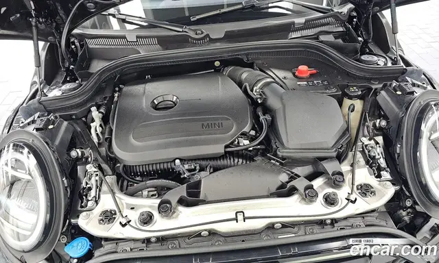 Mini Cooper Convertible 2025 2.0 автомат (гидро), миниатюра 6 Mini Cooper Convertible 2025 2.0 автомат (гидро), миниатюра 6