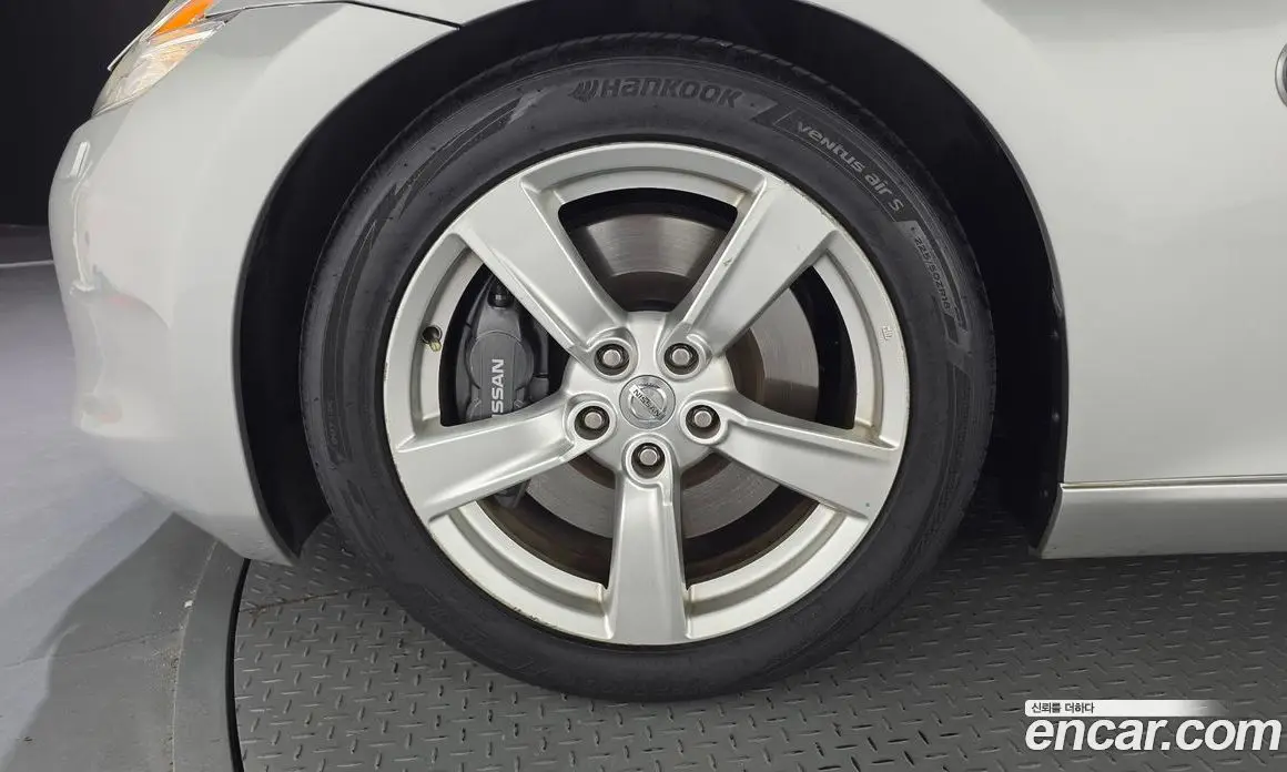Nissan 370Z 2011 3.7 автомат (гидро), фото 5 Nissan 370Z 2011 3.7 автомат (гидро), фото 5