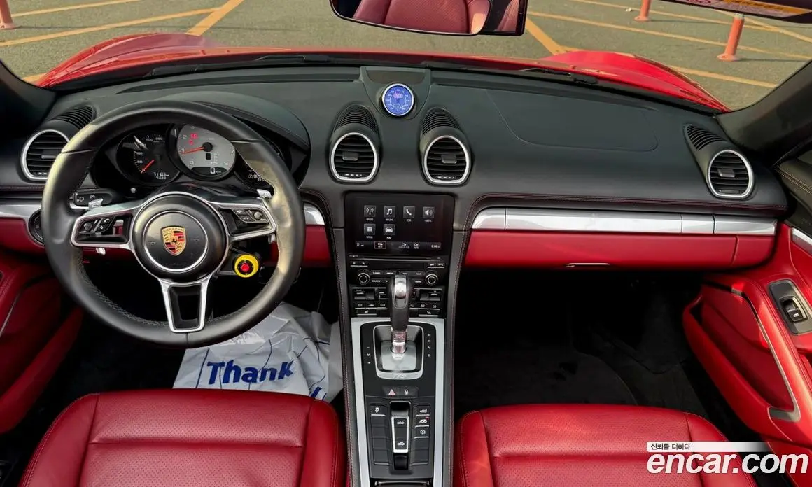 Porsche 718 2016 2.5 автомат (гидро), фото 8 Porsche 718 2016 2.5 автомат (гидро), фото 8